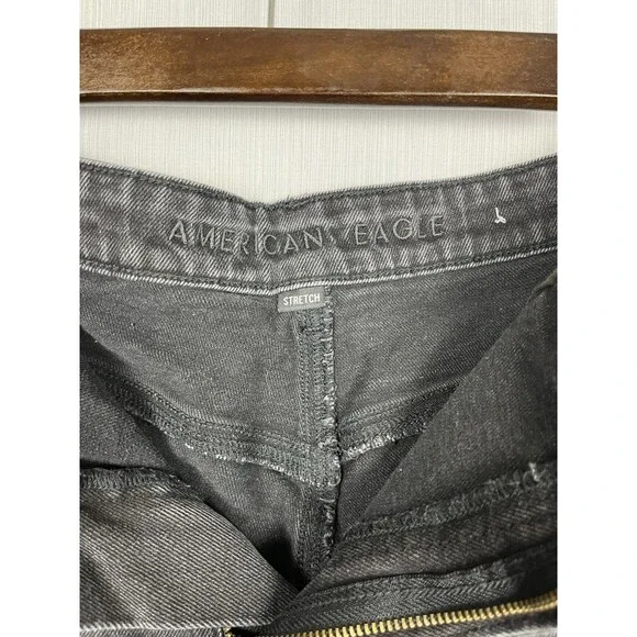 American Eagle Womens 16 Black Denim Highest Rise Boyfriend Short Y2K Grunge - Picture 5 of 11